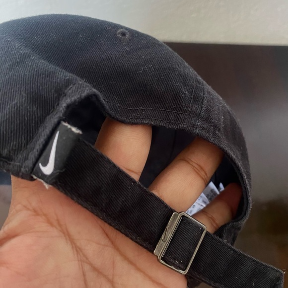 Nike cap - Picture 5 of 5